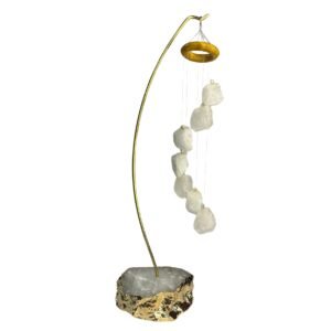 Móbile de pedra 7 peças em quartzo branco + base em quartzo branco banhado a ouro
