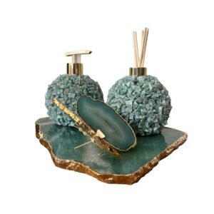 Kit Lavabo - Saboneteira, difusor, bandeja em com bordas banhada a ouro em quartzo verde e borboleta em ágata