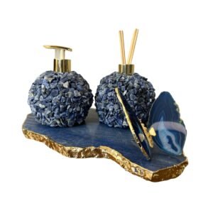 Kit Lavabo - Saboneteira, difusor em sodalita, bandeja em quartzo azul com bordas banhada a ouro e borboleta em ágata